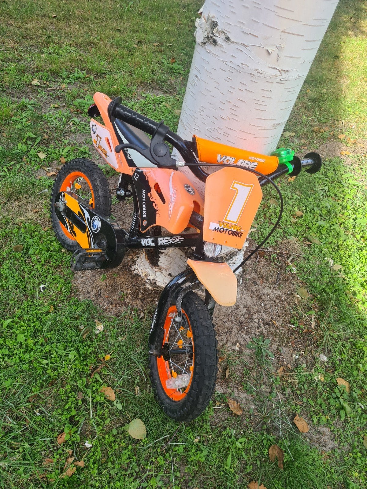 Volare Motobike kinderfiets 12 inch - Oranje/Zwart, Fietsen en Brommers, Ophalen, Terugtraprem, Volare, Minder dan 16 inch