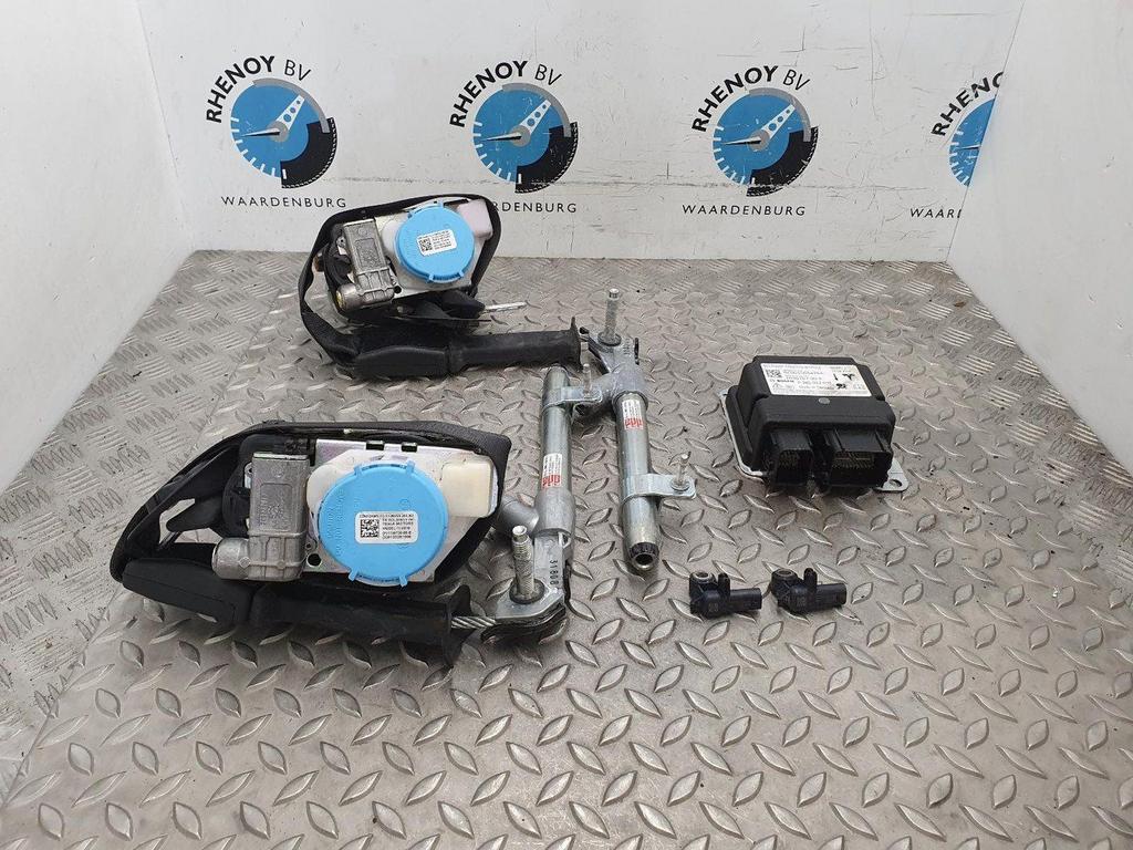 TESLA MODEL X 75D Base  AIRBAG SET 2018, Auto-onderdelen, Ophalen of Verzenden, Gebruikt, Stiba lid