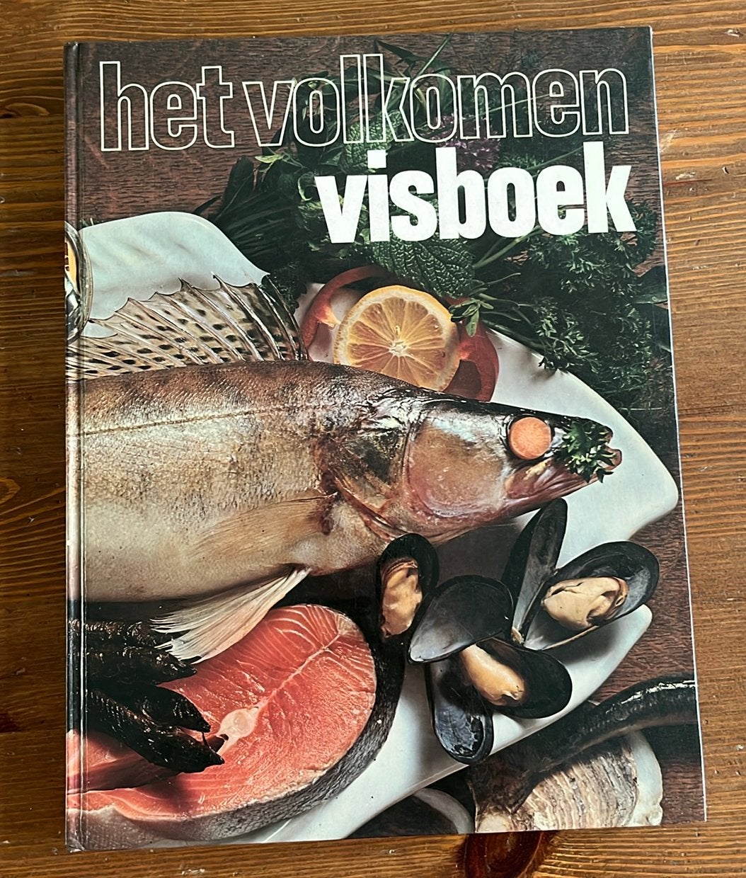 Het volkomen visboek (uit 1975), Ophalen of Verzenden, Gelezen