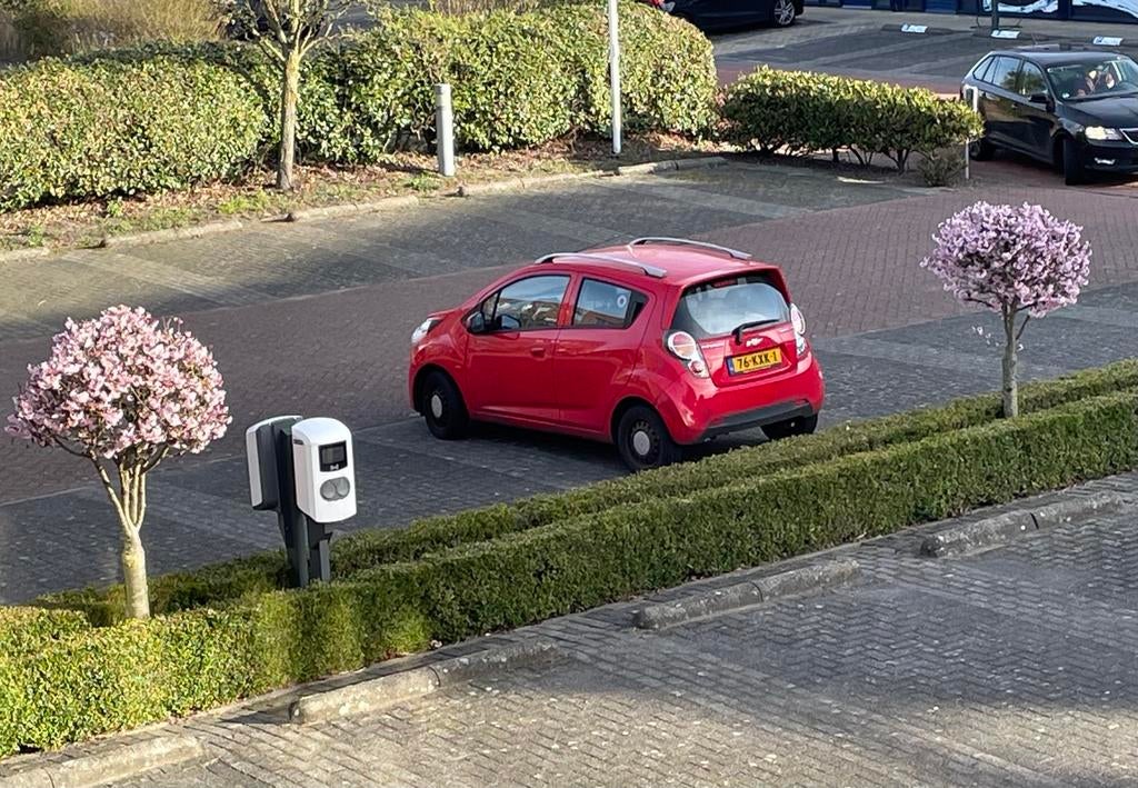 Chevrolet Spark 1.0 Bifuel 2010 Rood, Ophalen