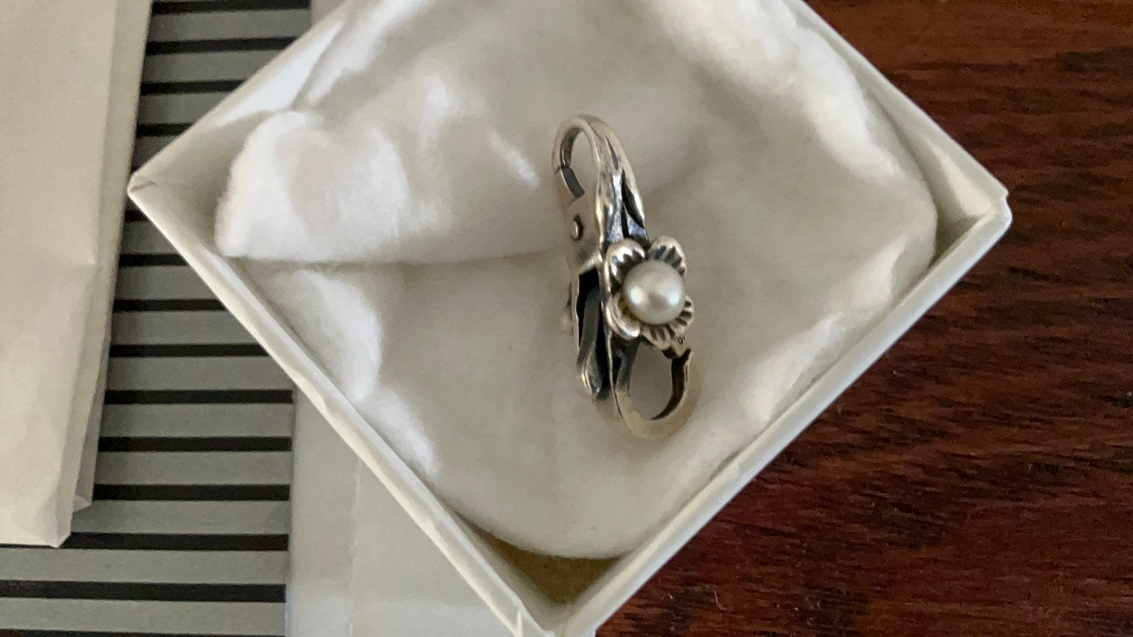 Trollbeadsslotje met parel met evt. gratis armbandje, Ophalen of Verzenden, Zo goed als nieuw, Overige materialen, Overige merken
