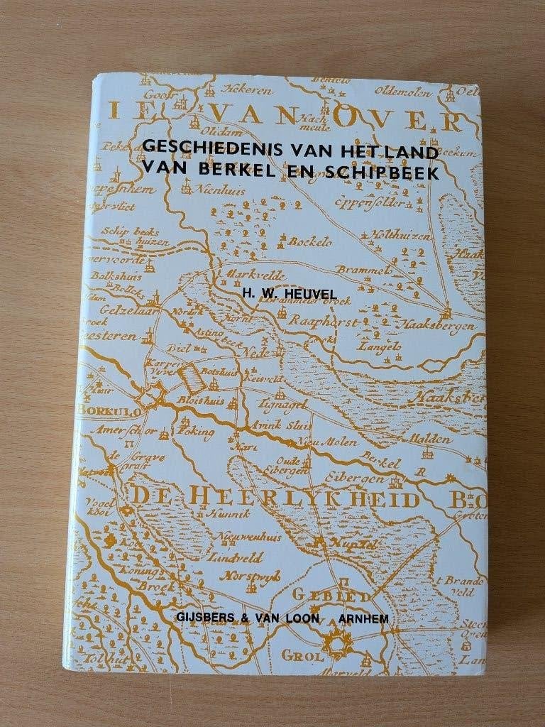 Geschiedenis van Land van Berkel en Schipbeek, Ophalen of Verzenden, Gelezen, H.W. Heuvel