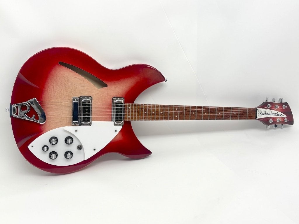 Rickenbacker 330 2003 - Fireglo, Overige merken, Semi-solid body, Gebruikt, Ophalen of Verzenden