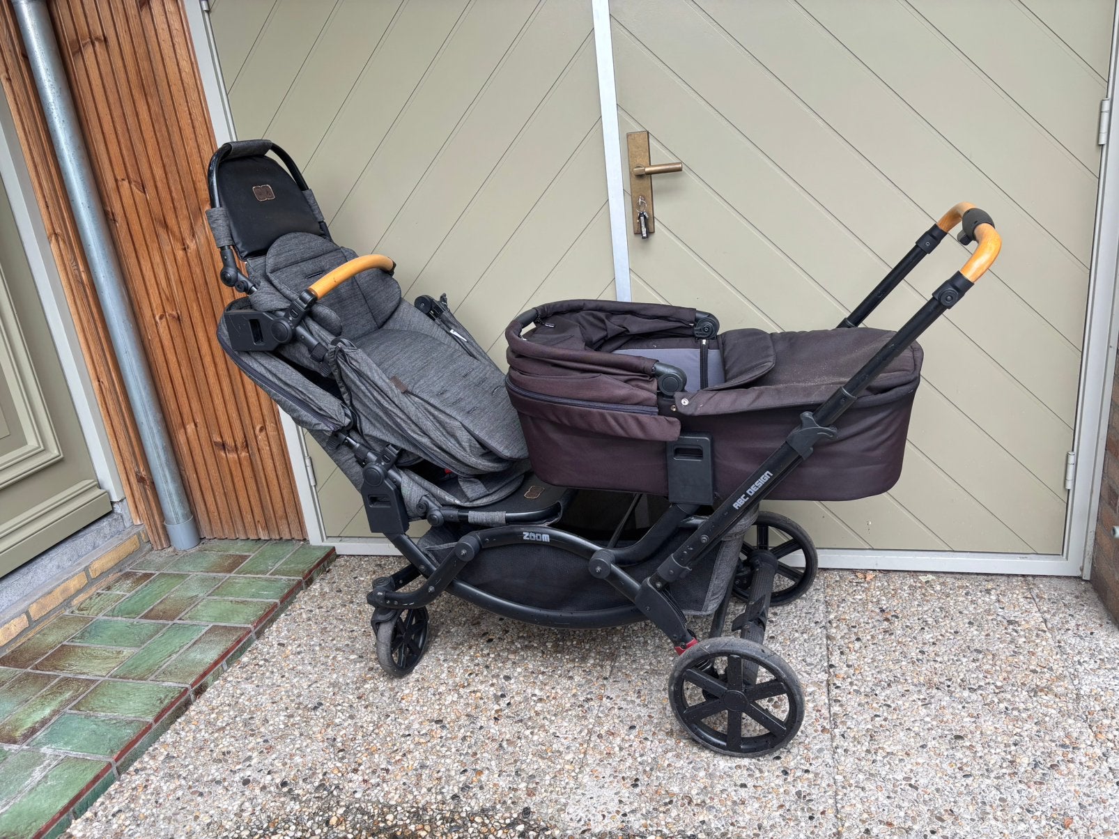 Abc duowagen - 2 zitjes + reiswieg, Kinderen en Baby's, Tweelingen en Meerlingen, Ophalen, Zo goed als nieuw, Kinderwagen of Buggy