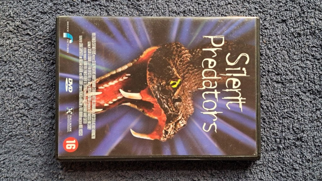 Silent Predators, Vanaf 16 jaar, Verzenden, Zo goed als nieuw, Slasher