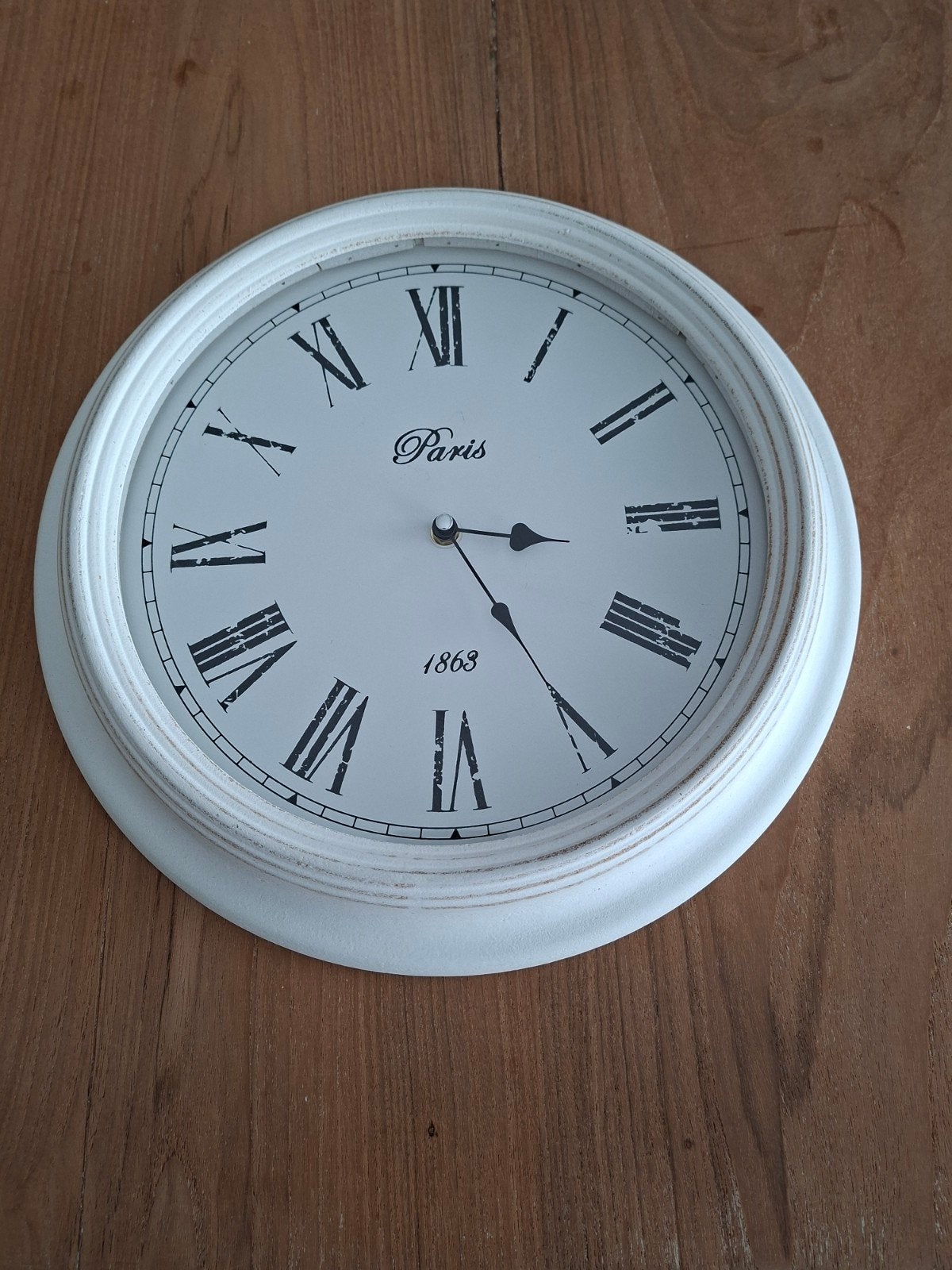 Witte wandklok met Romeinse cijfers - Paris 1863, Wandklok, Wit, Antiek, Analoog