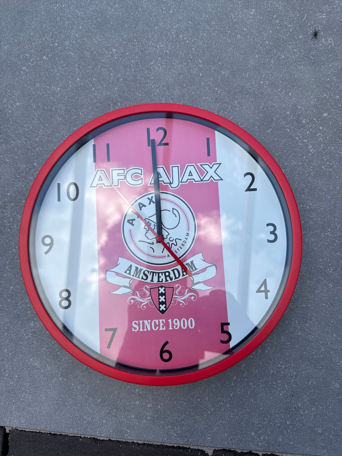 Ajax Wandklok - Perfect voor de Echte Fan! GRATIS!, Ophalen, Wandklok, Analoog, Werkt op batterijen