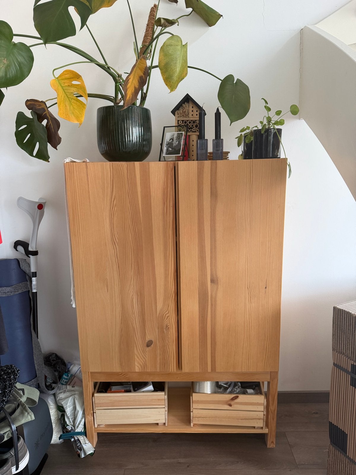 Houten kast met deuren en planken - 80x30x83 cm, Ophalen, Gebruikt, 50 tot 100 cm, Minder dan 100 cm