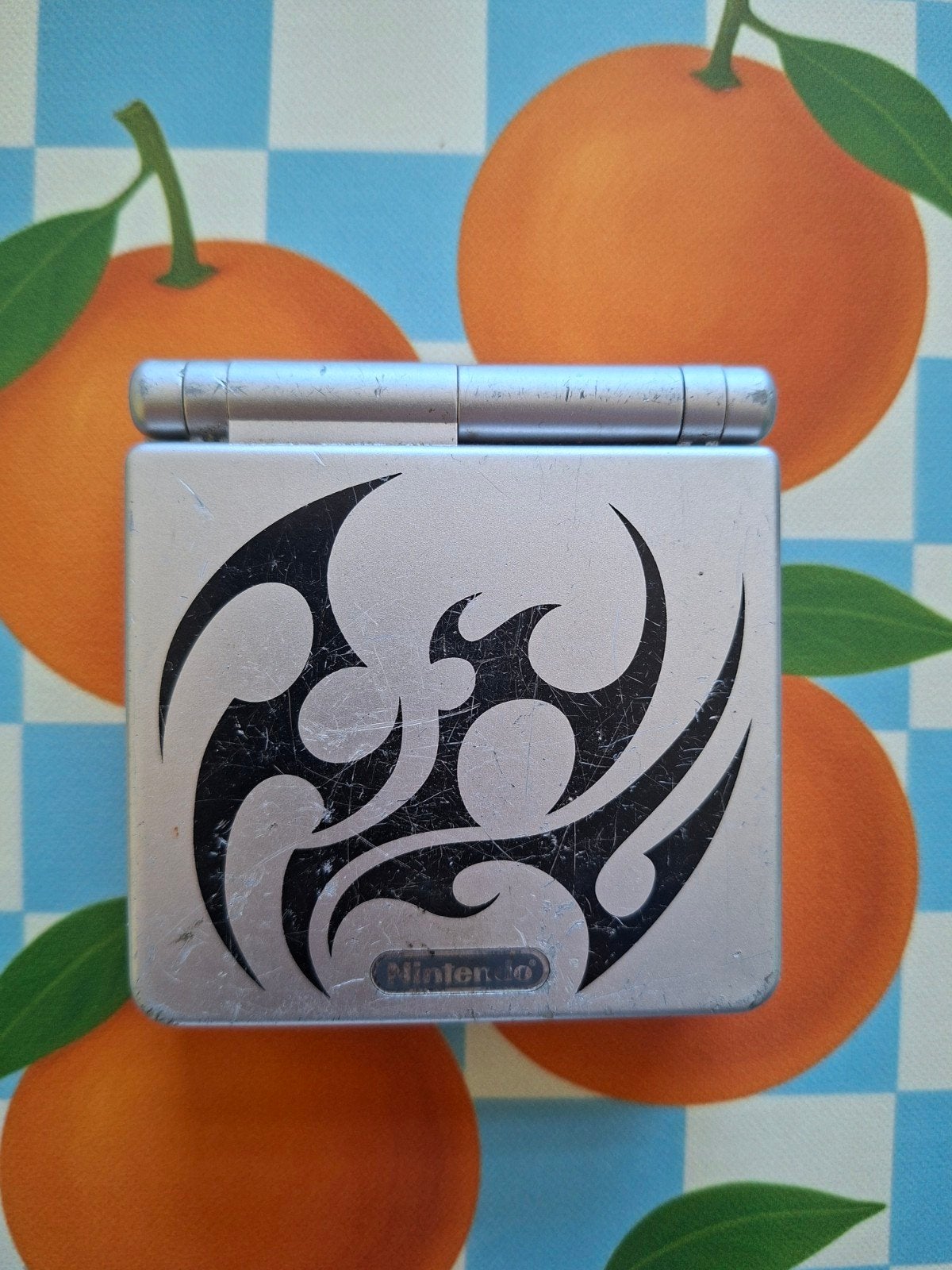 Game Boy Advance SP Tribal, Spelcomputers en Games, Ophalen of Verzenden, Nintendo, Gebruikt