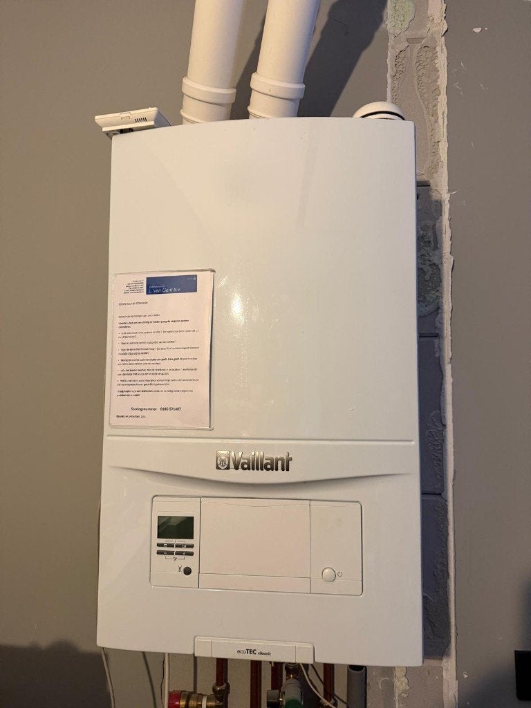 Vaillant VR23-28/5-3 CW combiketel uit 2017, Ophalen, 30 tot 80 cm, Cv-ketel of Combi-ketel, Minder dan 60 cm