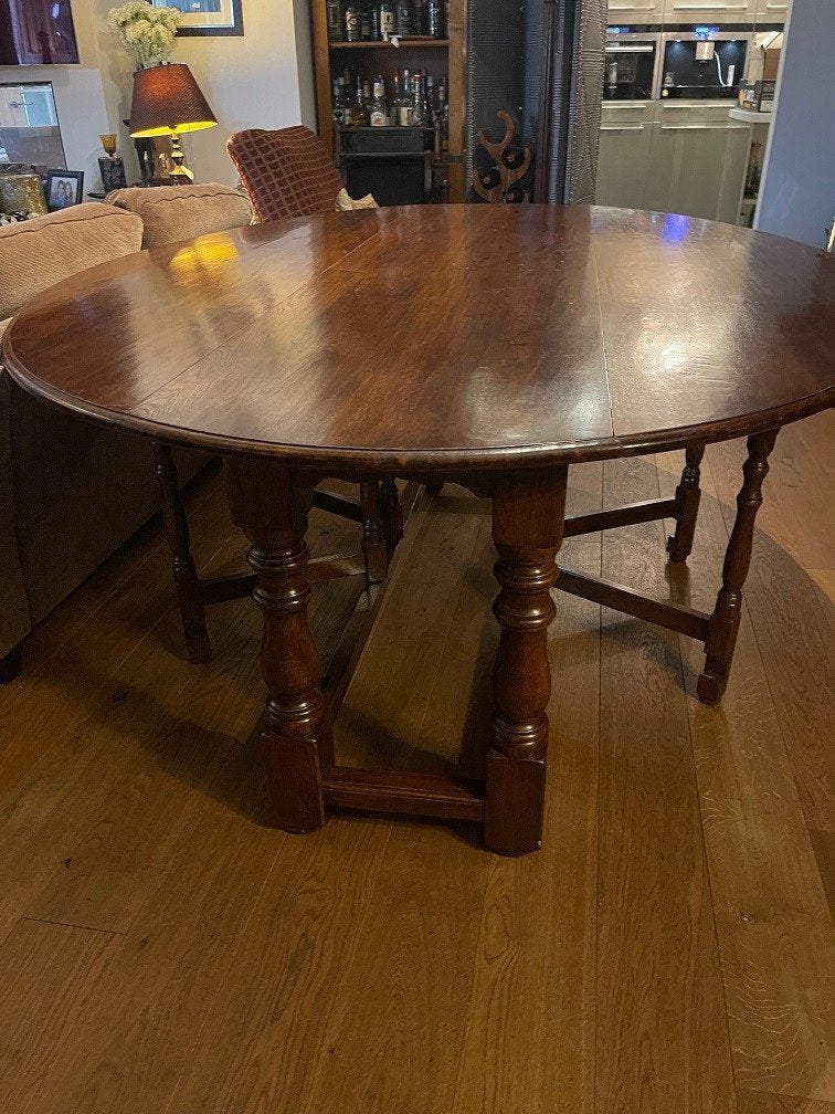 OVALE RONDE EETTAFEL SIDETABLE Eichholtz Gateleg diningtable, Ophalen