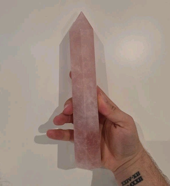 Grote Rozenkwarts Obelisk - 512.5 gram, Verzenden, Mineraal