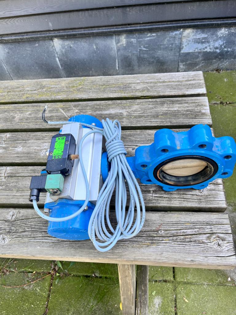 Econ Vlinder klep 100mm, Ophalen
