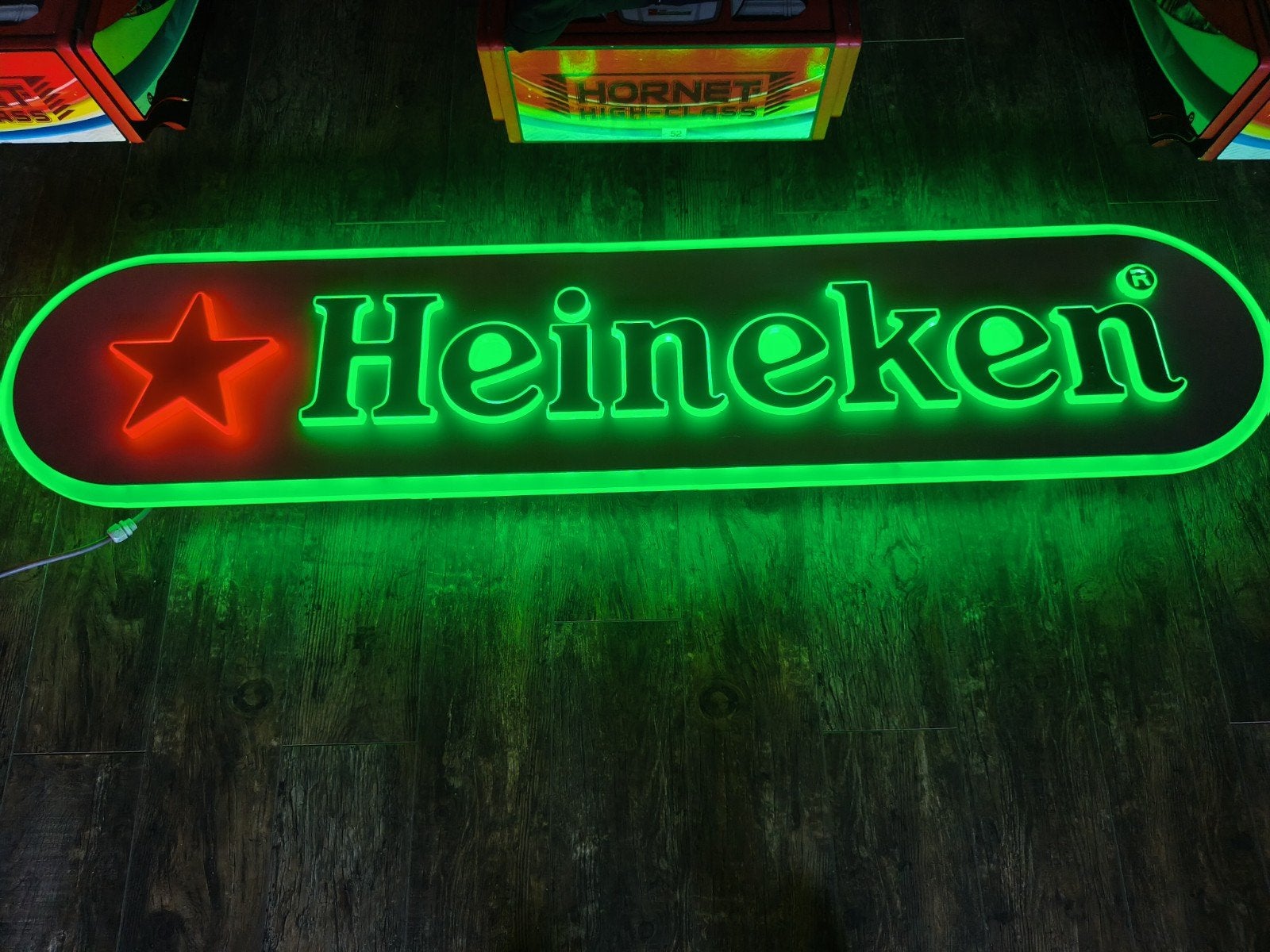 Unieke org 3D heineken neon buiten  lampenbak - 2 meter lang, Ophalen