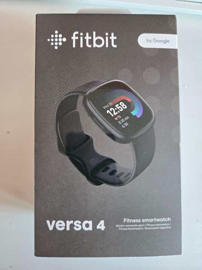Fitbit versa 4, Ophalen, FitBit, Zwart, Zo goed als nieuw