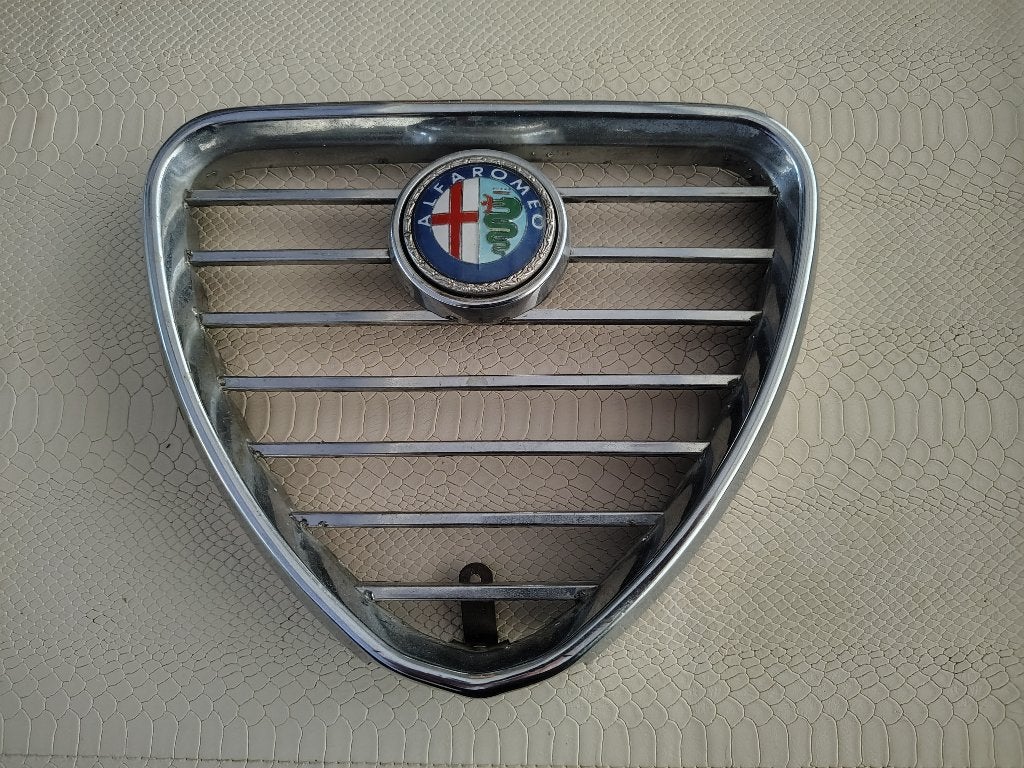 Grille Alfa Romeo / ALFETTA (1978), Ophalen, Gebruikt, Alfa Romeo