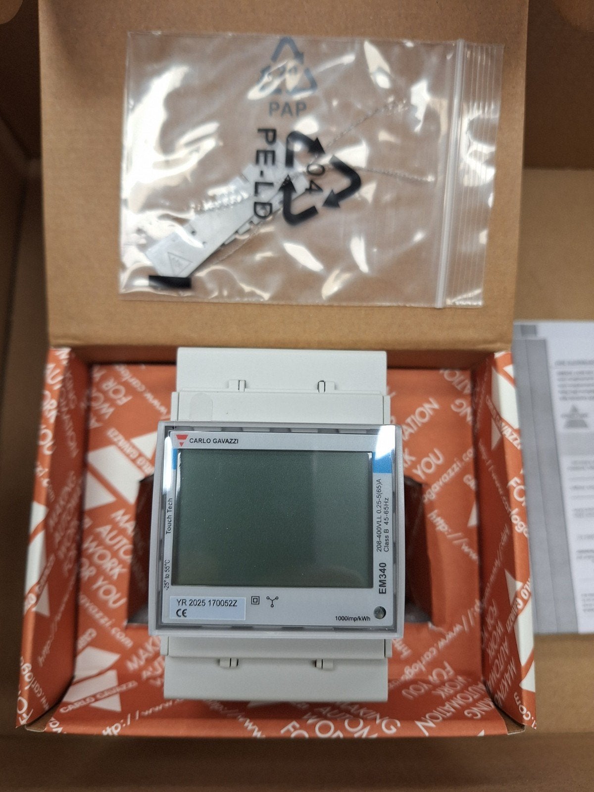 Carlo Cavazzi EM340 (Wallbox) kWh / elektriciteits meter.
Di, Ophalen of Verzenden, Nieuw