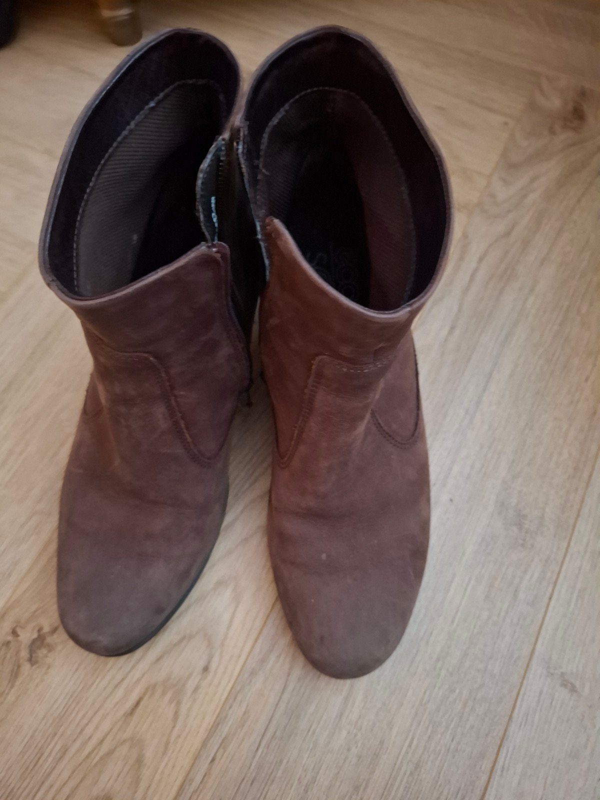 Mooie Ecco laarsjes maat 40, Kleding | Dames, Ecco, Bruin, Lage of Enkellaarzen, Ophalen of Verzenden