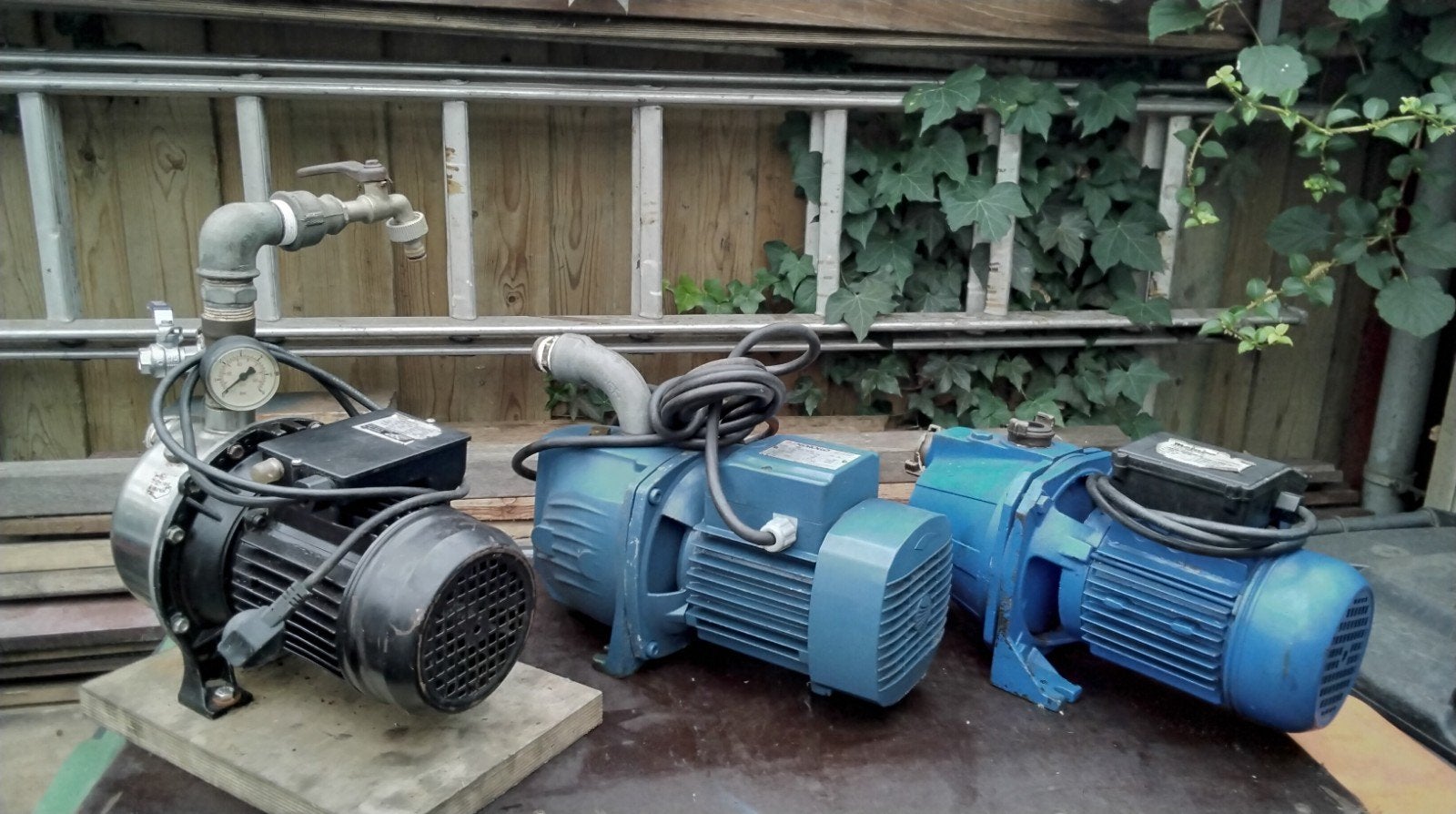 3 x waterpomp 1x OSIP-1200 1X Pedrollo 35 1x Metabo 3000/20, Hobby en Vrije tijd, Overige Hobby en Vrije tijd, Ophalen, Nieuw