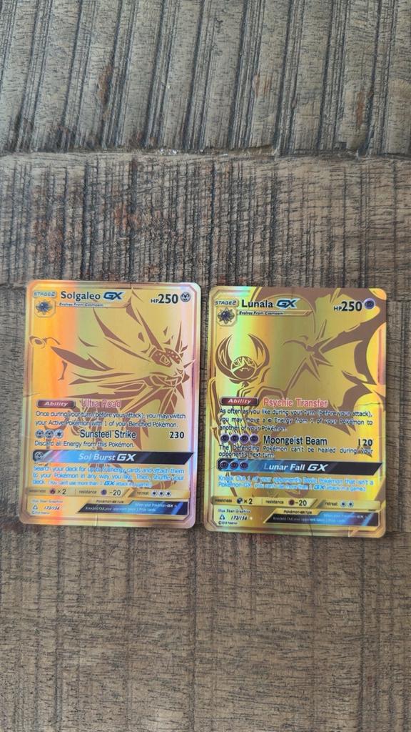 Gouden Pokémon Kaarten Solgaleo GX & Lunala GX, Ophalen of Verzenden, Zo goed als nieuw, Meerdere kaarten, Foil
