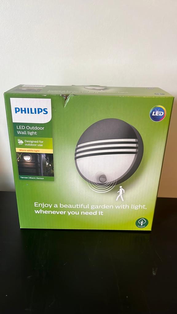 Philips buitenlamp Yarrow Zwart Sensor, Ophalen of Verzenden, Nieuw