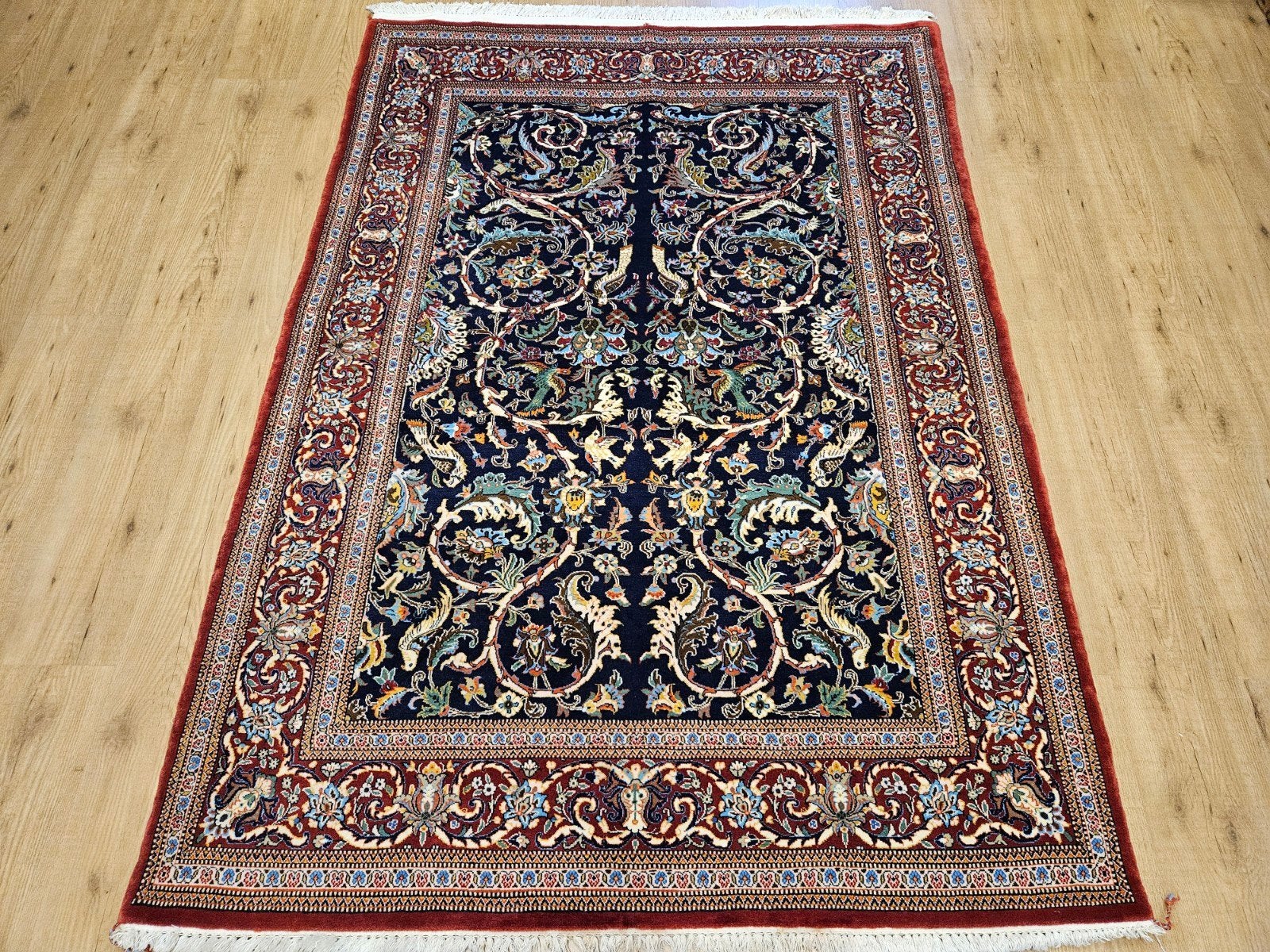 Vintage handgeknoopt perzisch tapijt ghom 206x136, Huis en Inrichting, Stoffering | Tapijten en Kleden, Info@SlatsAntiek.nl, Tweedehands