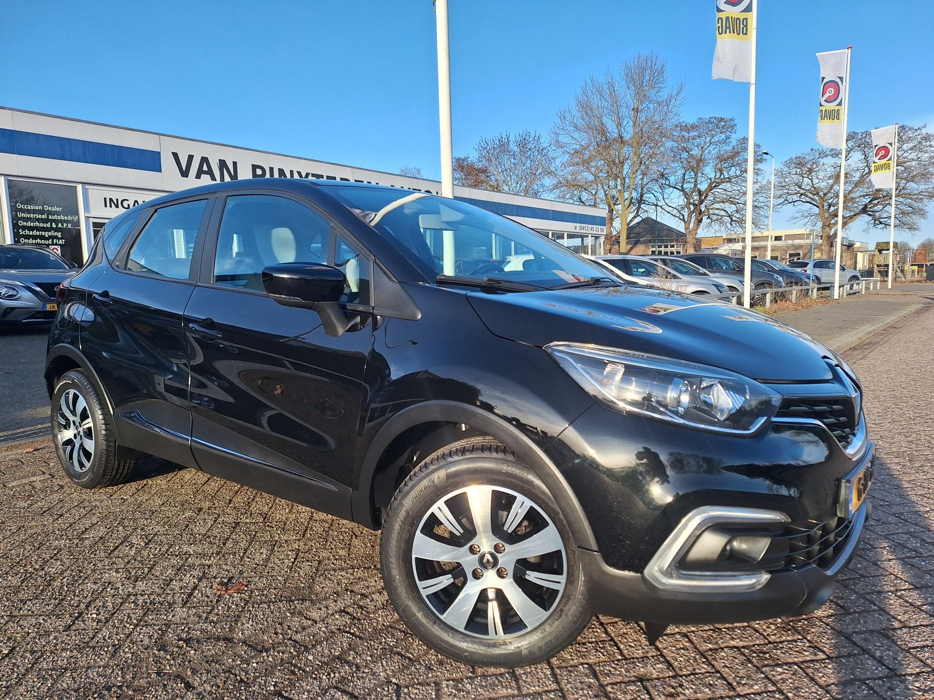 Renault Captur 0.9 TCe Limited TREKHAAK (bj 2018), Voorwielaandrijving, Stof, Gebruikt, 620 kg