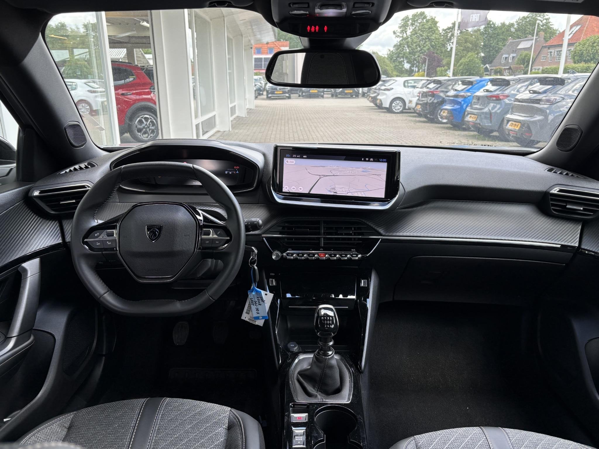 Foto 7 van Peugeot 2008 1.2T 100pk Allure | Achteruitrijcamera | Naviga