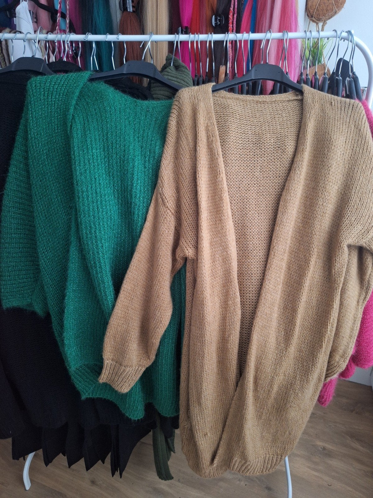 Partij 25 stuks NIEUWE damesvesten
Aantal: 25 stuks
Prij, Zwart, Maat 46/48 (XL) of groter, Nieuw, Ophalen of Verzenden