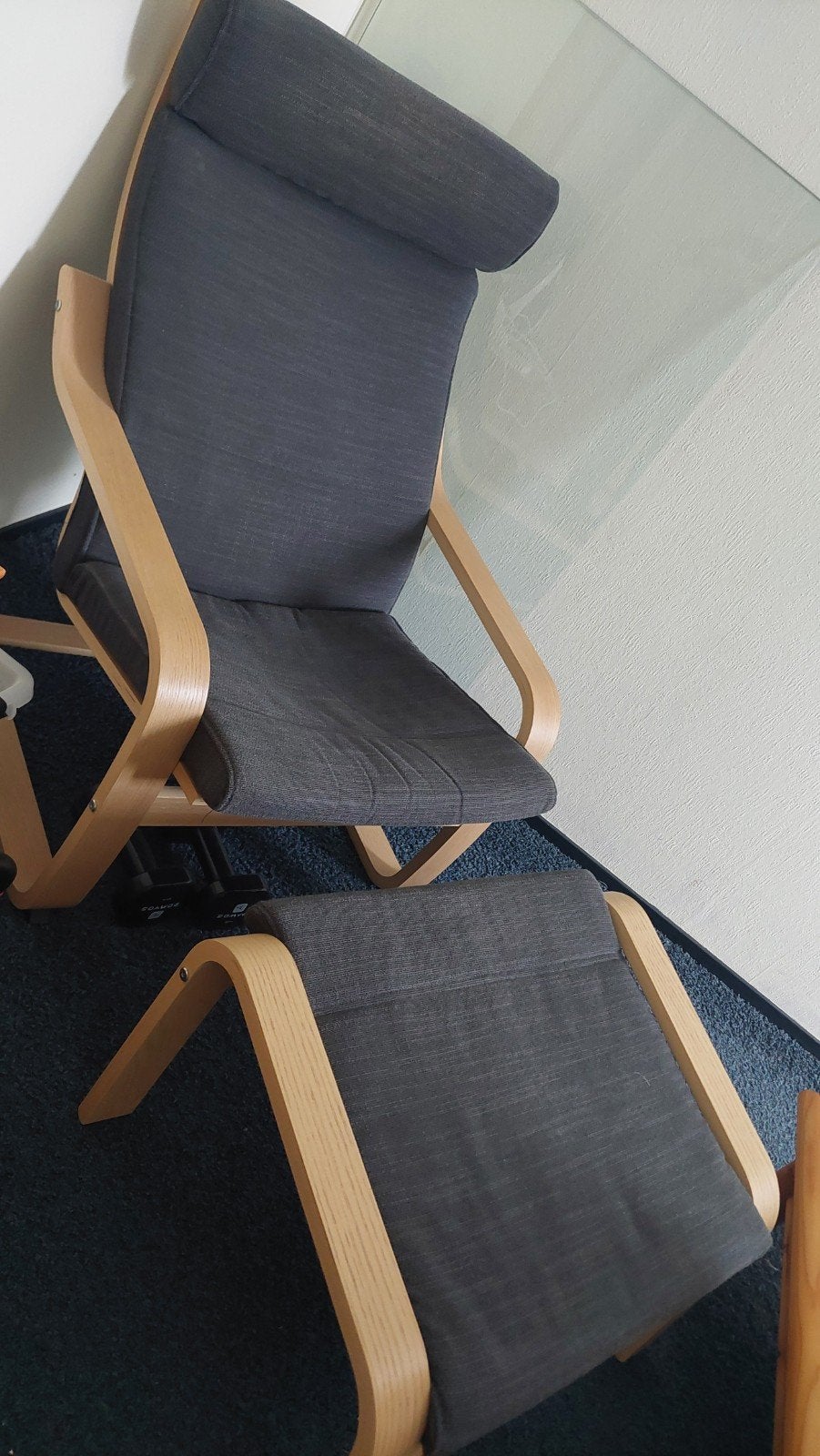 Ikea Poäng fauteuil met voetenbank - Grijs en Hout, Ophalen, Gebruikt, Stof, Eén