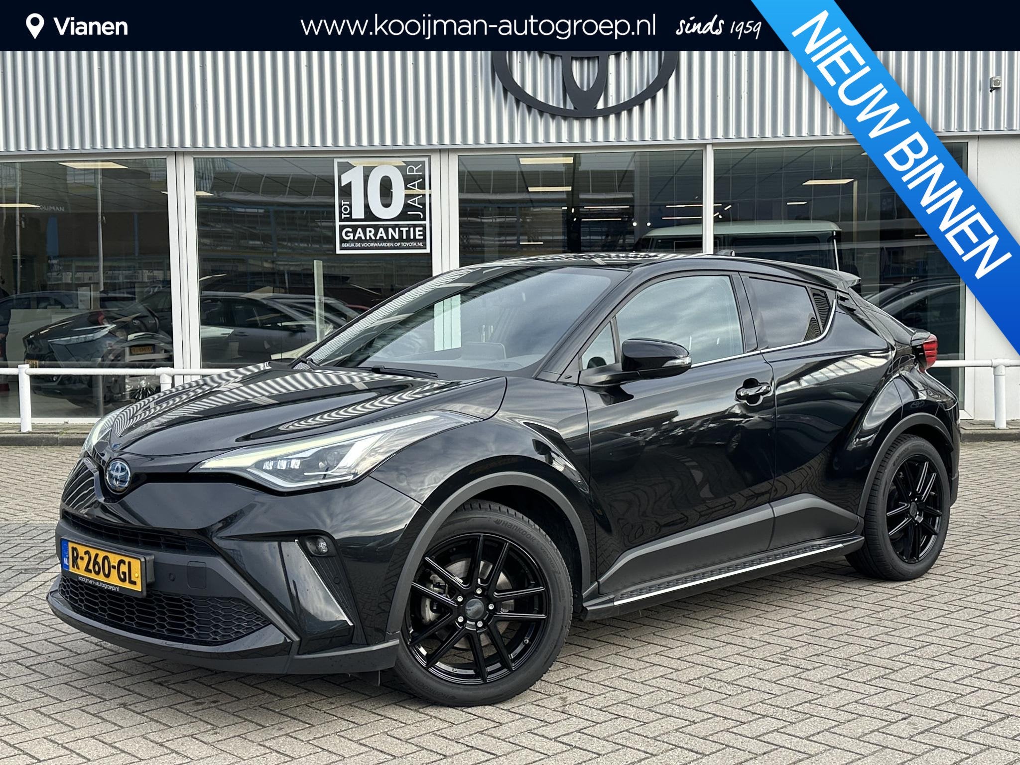 Toyota C-HR 2.0 Hybrid Executive, Auto's, Euro 6, 4 cilinders, Leder en Stof, Zwart