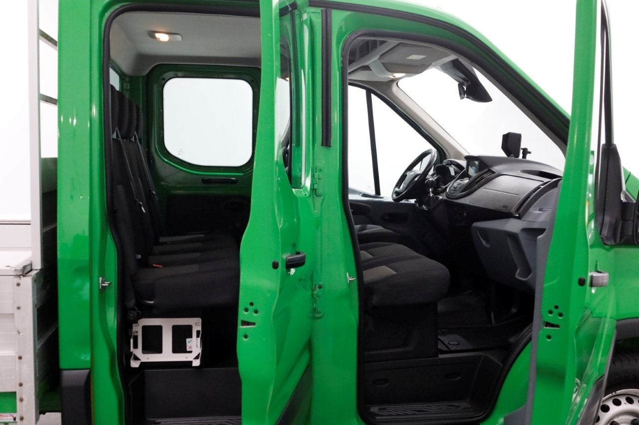 Ford Transit 350 2.0 TDCI 130pk E6 RWD D.C. Open Laadbak Tre, 2430 kg, Achterwielaandrijving, Euro 6, 4 cilinders
