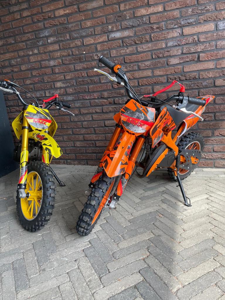 Mini bike 2x, Fietsen en Brommers, Minibikes, Midibikes en Pitbikes, Ophalen of Verzenden, Zo goed als nieuw, Overige typen
