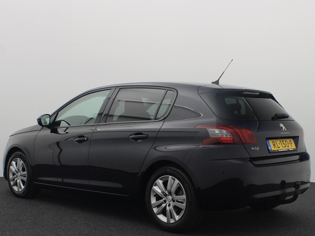Peugeot 308 1.2 PureTech Blue Lease Executive TREKHAAK / PAN, Auto's, Voorwielaandrijving, Stof, Gebruikt, Euro 6
