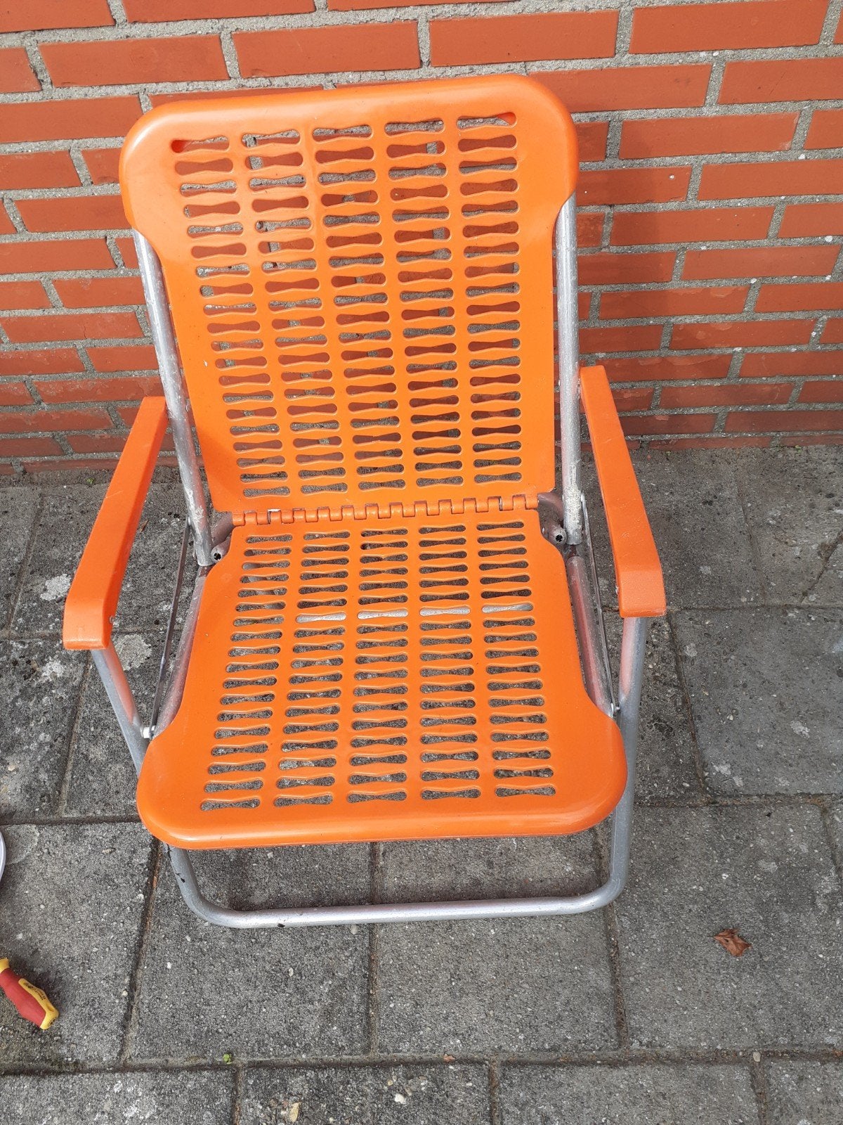 vintage oranje inklapbare campingstoel, Ophalen, Gebruikt, Kunststof, Inklapbaar