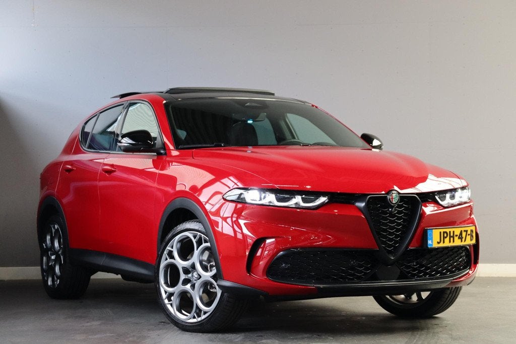Alfa Romeo Tonale 1.3T PHEV Edizione Business Panoramadak Ha, Auto's, Alfa Romeo, Automaat, 1250 kg, 4 cilinders, 150 min