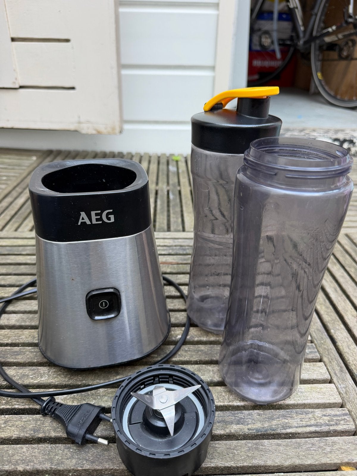 AEG Mixer voor Smoothies, Pesto of Soepen, Witgoed en Apparatuur, Keukenmixers, Ophalen, Zo goed als nieuw, Vaatwasserbestendig