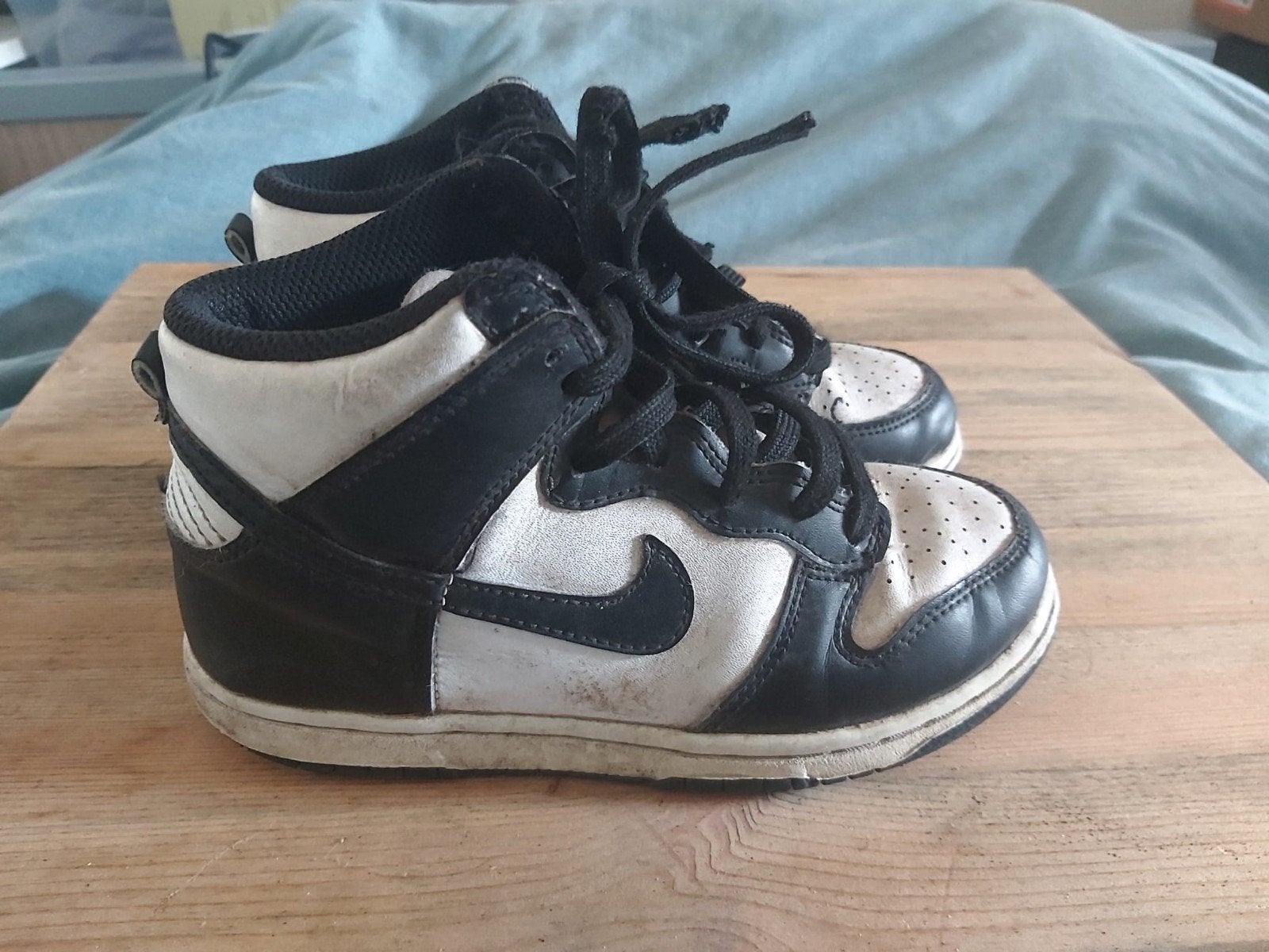 Nike Dunk High Panda maat 31.5, Ophalen of Verzenden, Gebruikt