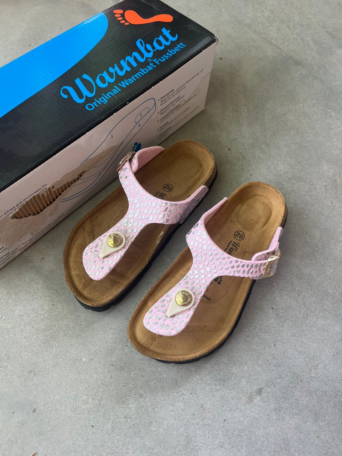 Leuke partij sandalen voor jongens en meisjes, 50 stuks, Ophalen of Verzenden, Nieuw, Jongen of Meisje, Overige typen