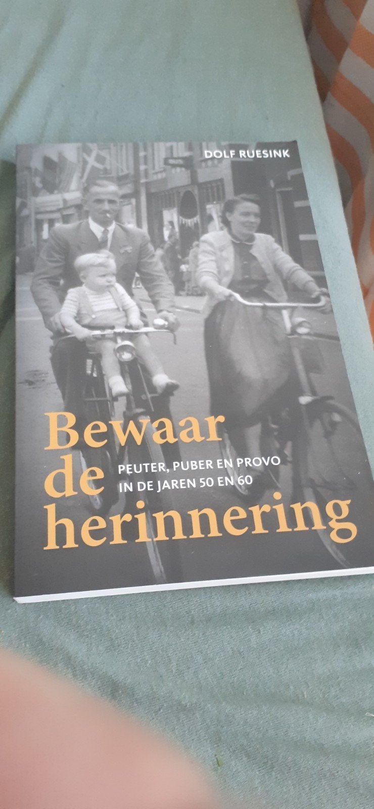 Bewaar de herinnering, Boeken, Ophalen