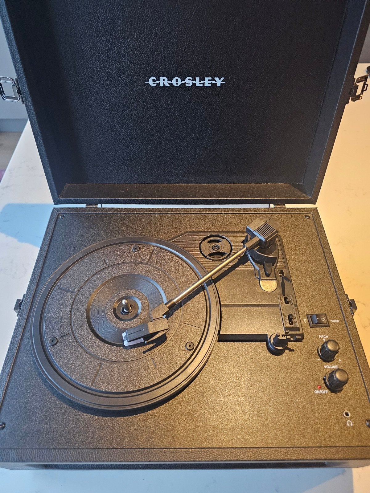 Crosley Platenspeler CR8017A- Draagbaar en Compact