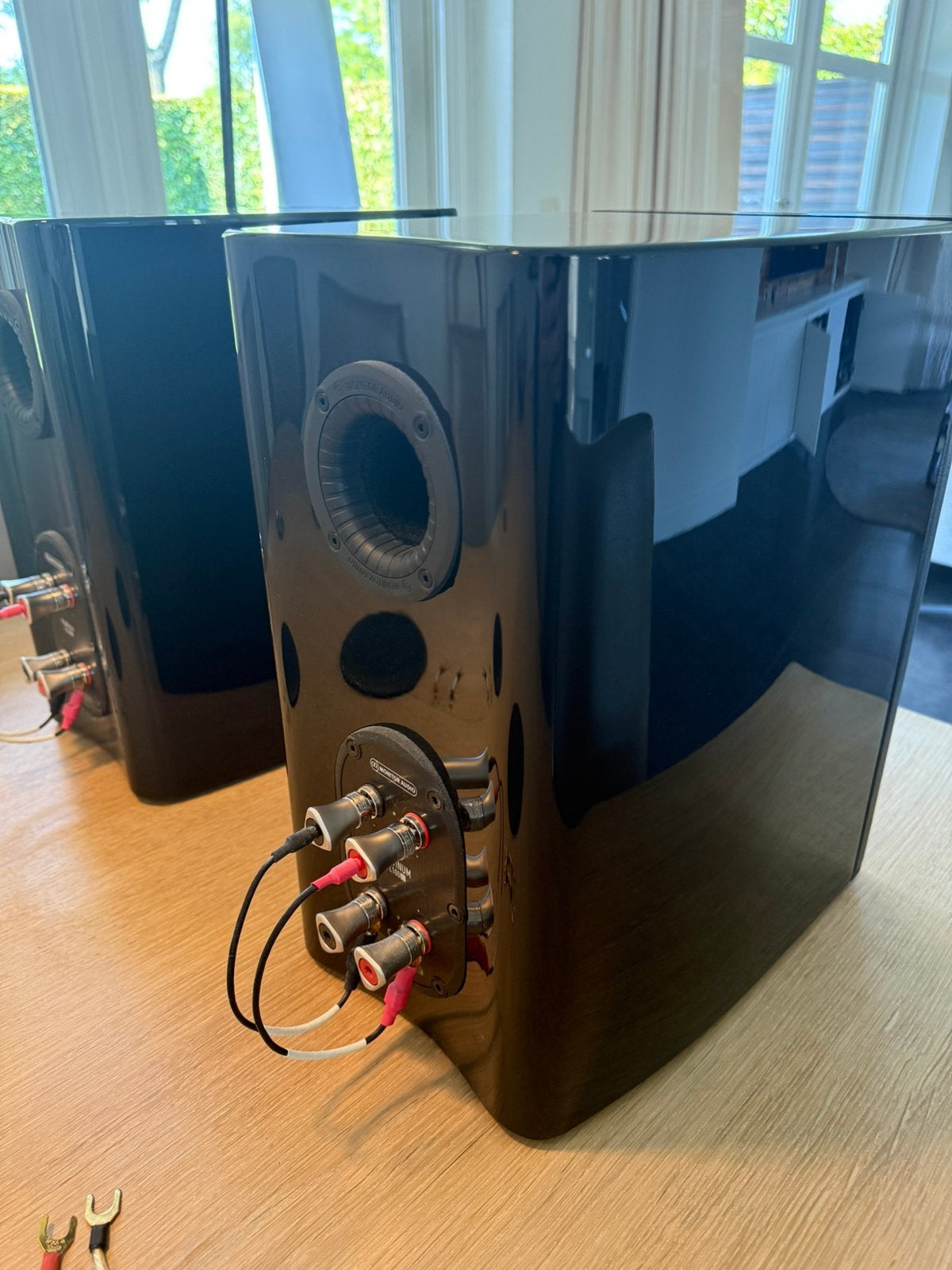 Foto 4 van Monitor Audio Platinum PL100V2 Piano Black