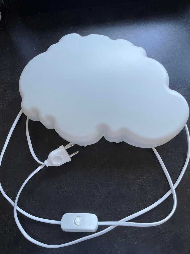 Ikea Wolken Lamp - Perfect voor Kinderkamer, Ophalen of Verzenden, Zo goed als nieuw