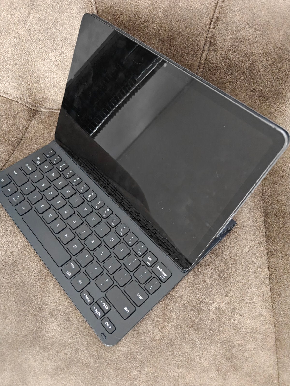 Samsung Galaxy Tab S8 5G (X706B) met toetsenbord, hoes en S, Gebruikt, Ophalen of Verzenden, Samsung, Galaxy Tab S8 X706B