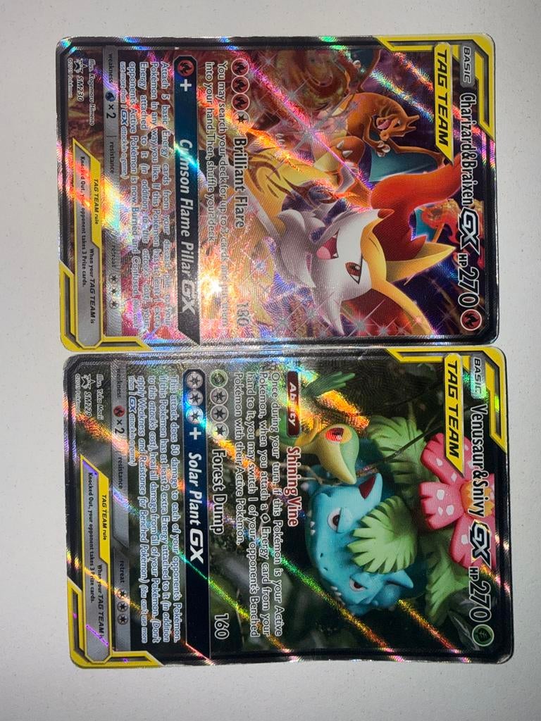 Setje tag team (Charizard en Braixen)(Venusaur en Snivy), Ophalen, Zo goed als nieuw, Meerdere kaarten