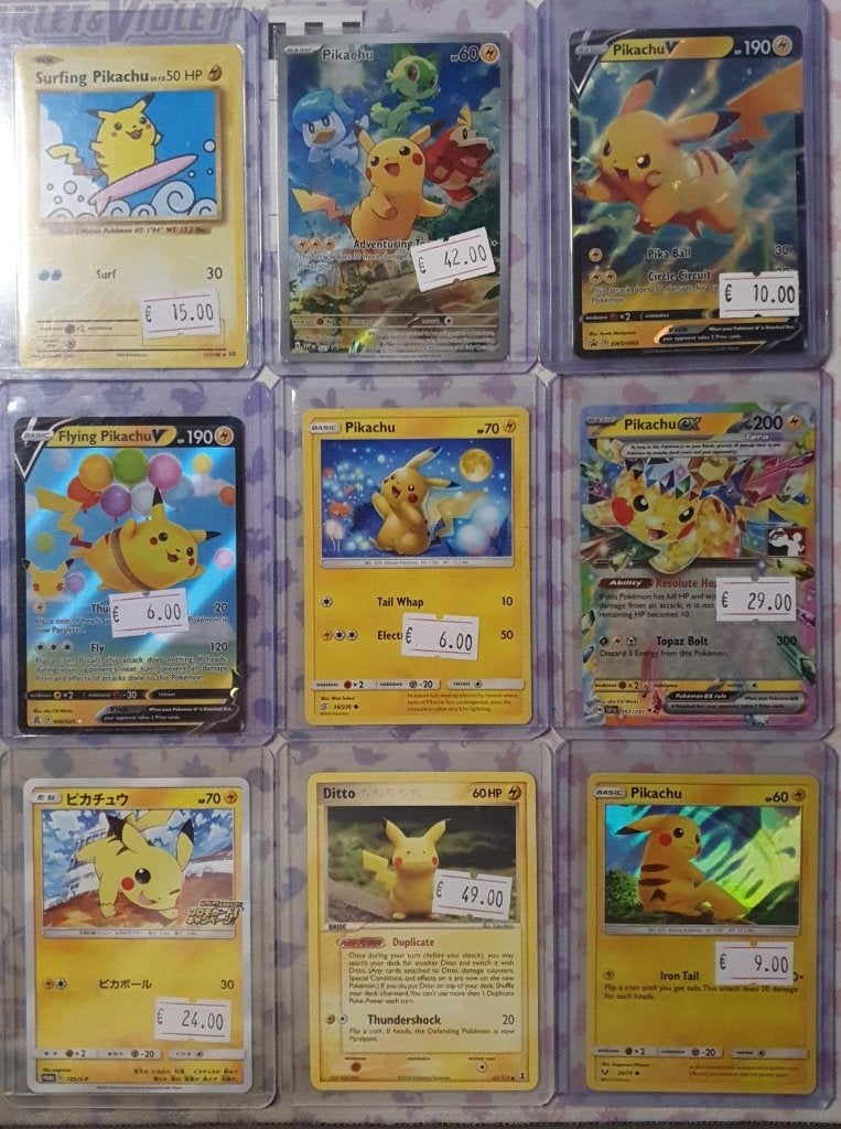 Pikachu Pokémon kaarten verzameling, Ophalen of Verzenden, Zo goed als nieuw, Meerdere kaarten, Foil
