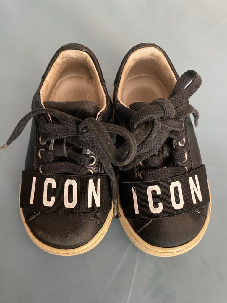 Dsquared2 Icon sneakers maat 20, Ophalen of Verzenden, Gebruikt, Jongetje of Meisje, Schoentjes
