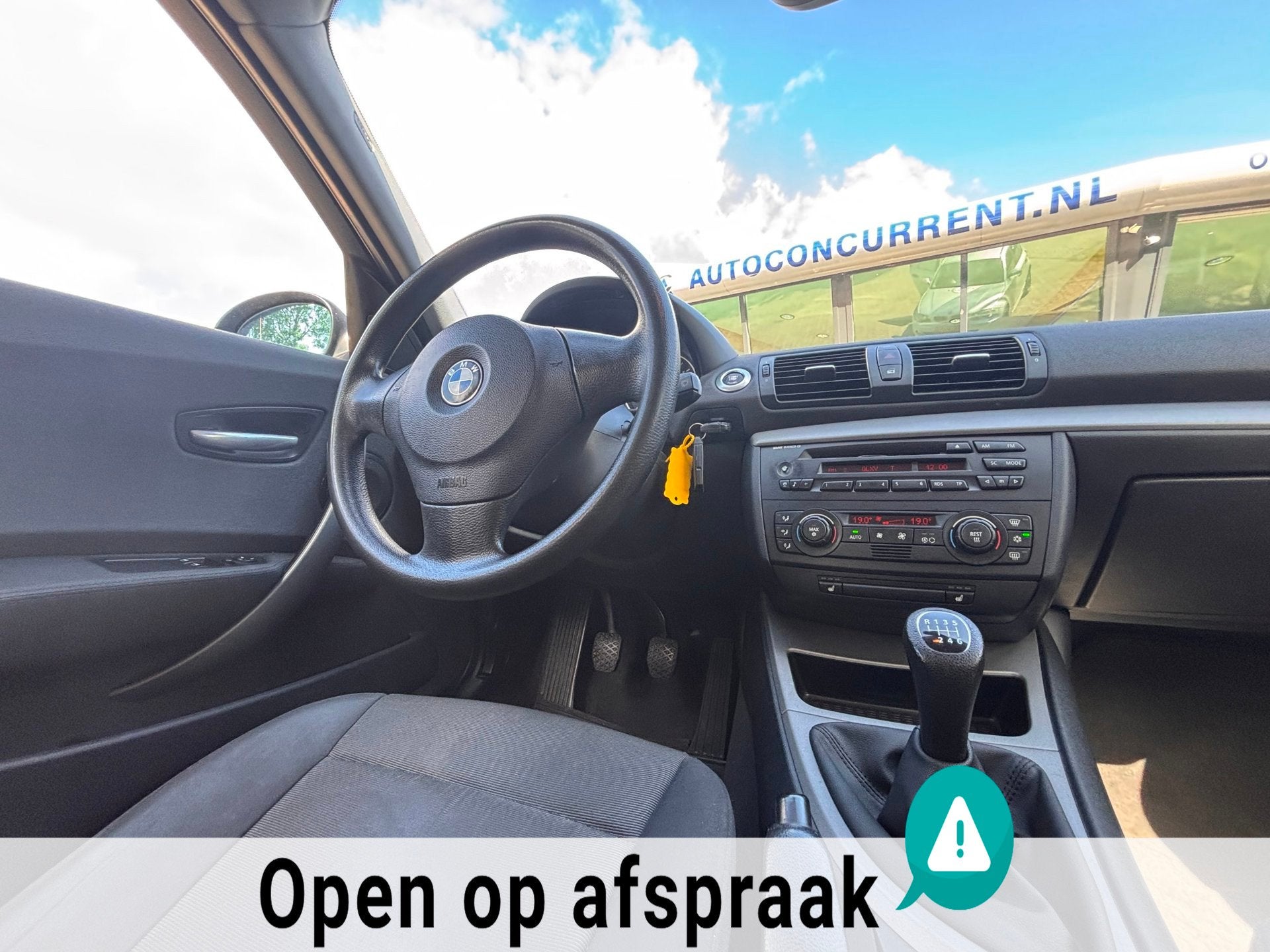 BMW 1-serie 116i Business Line, Nieuwe APK, Airco, Stoelverw, Auto's, 1596 cc, Achterwielaandrijving, 4 cilinders, 635 kg