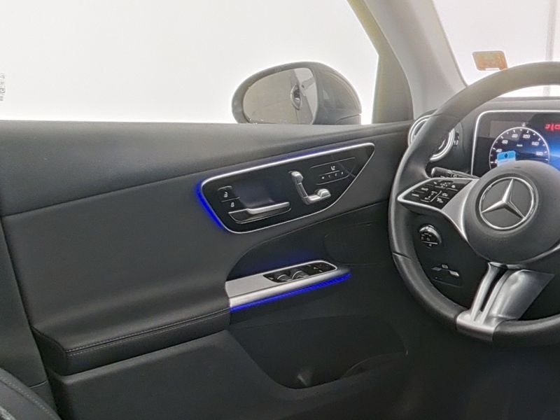 Mercedes-Benz GLC 300 e 4MATIC Plug-In Hybride Trekhaak | Le, Auto's, Automaat, 12 maanden, Zwart, Leder en Stof