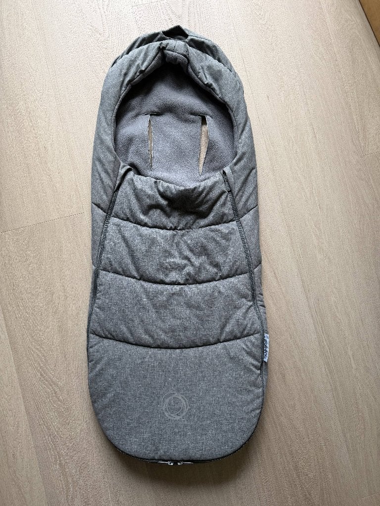 Bugaboo voetenzaak / footmuff - grey melange, Ophalen of Verzenden, Zo goed als nieuw, Overige merken
